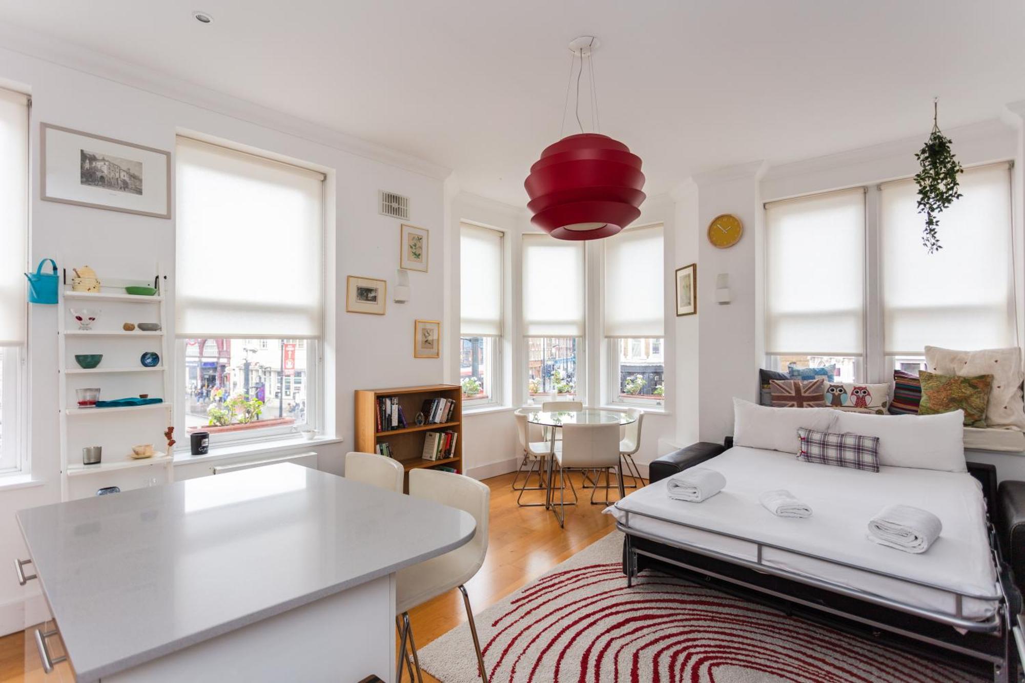 Homely 1 Bedroom Apartment In The Heart Of Vibrant Camden Londra Dış mekan fotoğraf