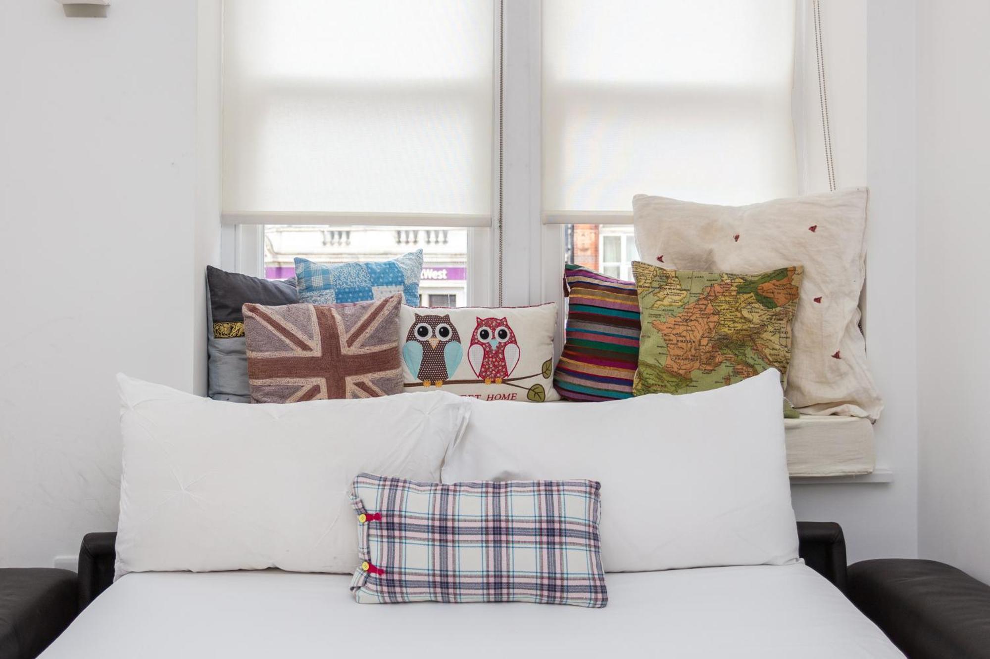 Homely 1 Bedroom Apartment In The Heart Of Vibrant Camden Londra Dış mekan fotoğraf