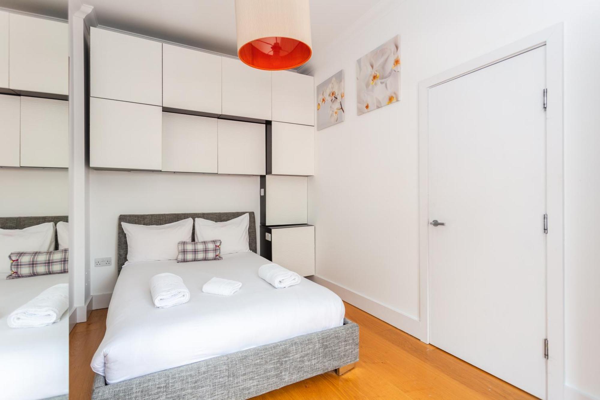 Homely 1 Bedroom Apartment In The Heart Of Vibrant Camden Londra Dış mekan fotoğraf